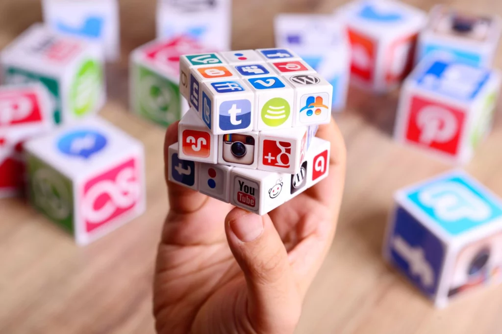 Como usar as mídias sociais para melhorar o atendimento para atrair e fidelizar ao cliente?